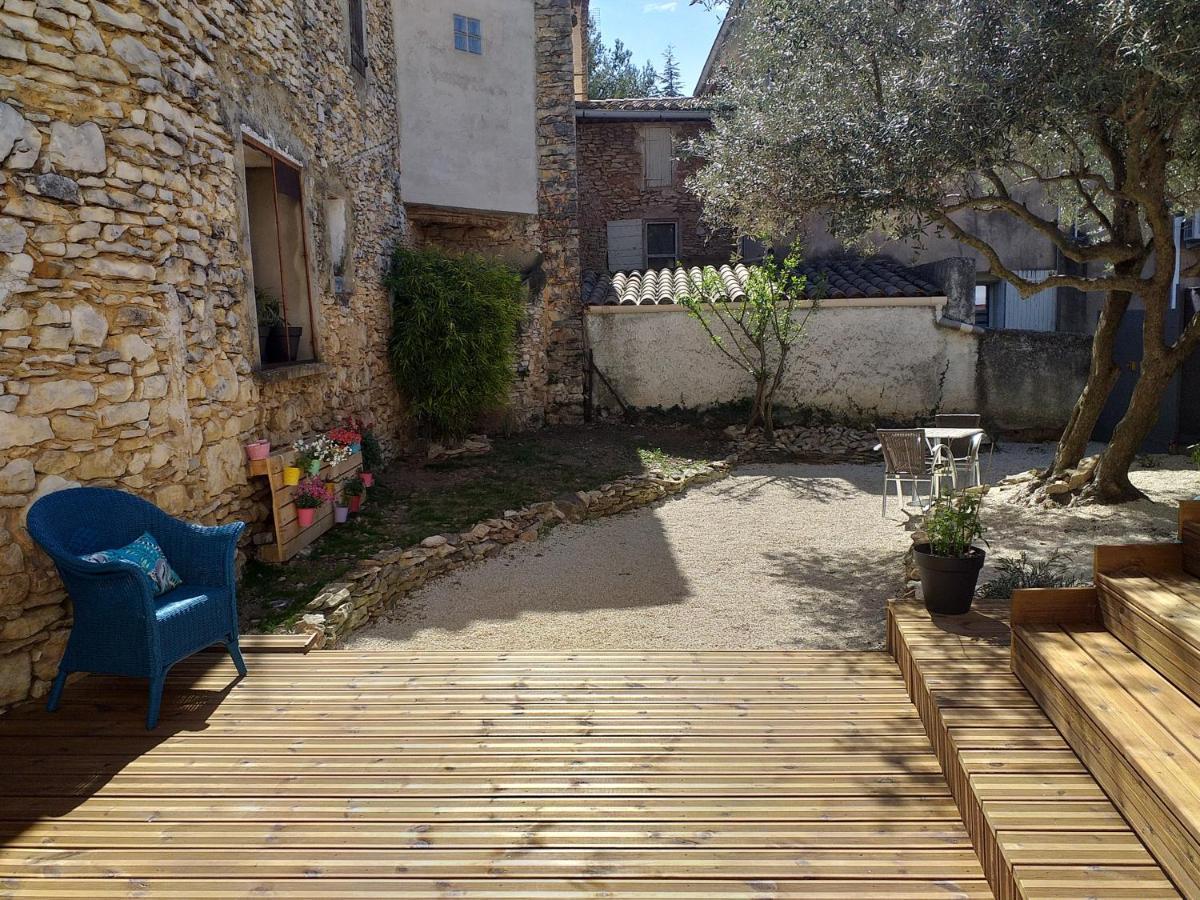 Deux M Bed and Breakfast Villes-sur-Auzon Exterior foto